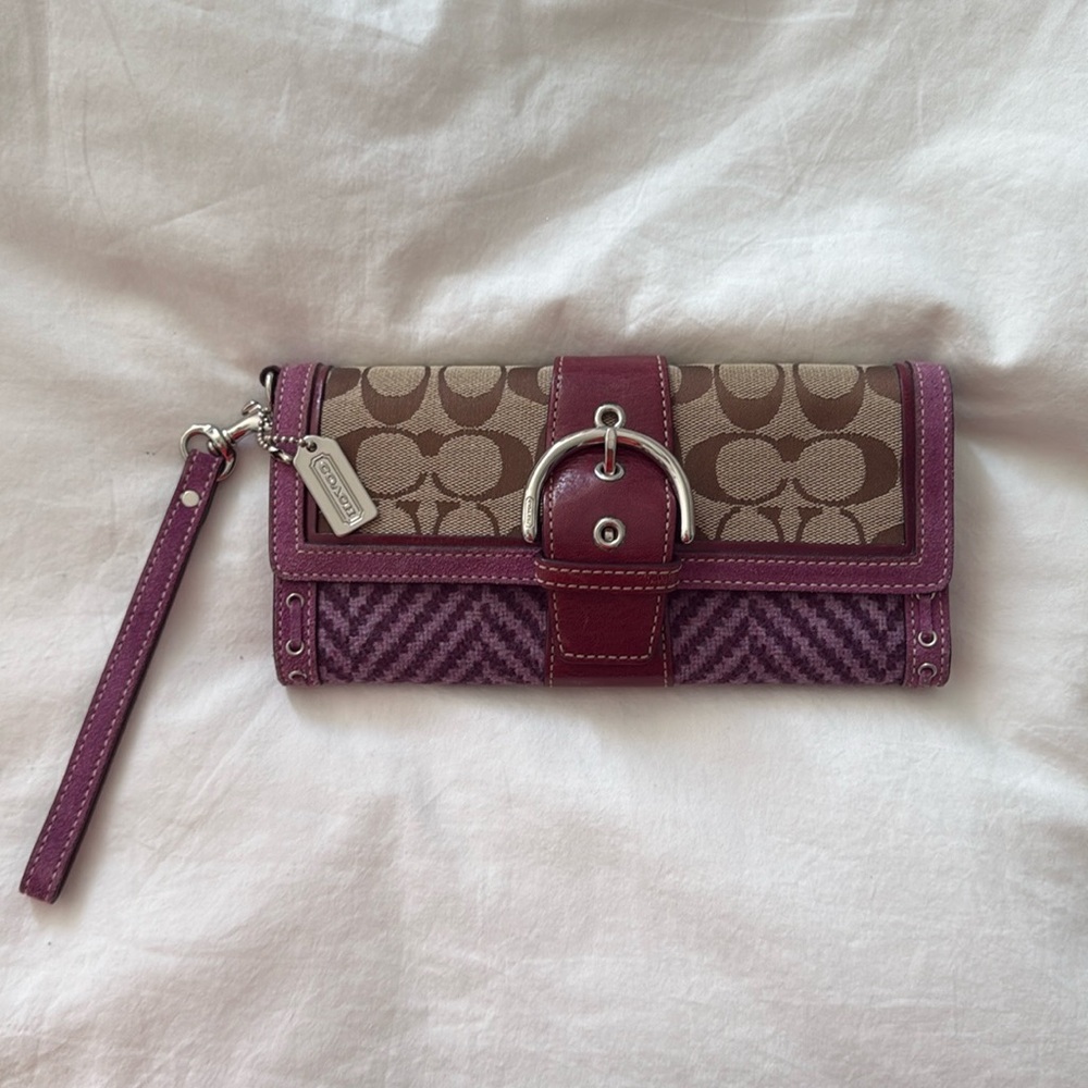 (Sold) Vintage Coach Wristlet